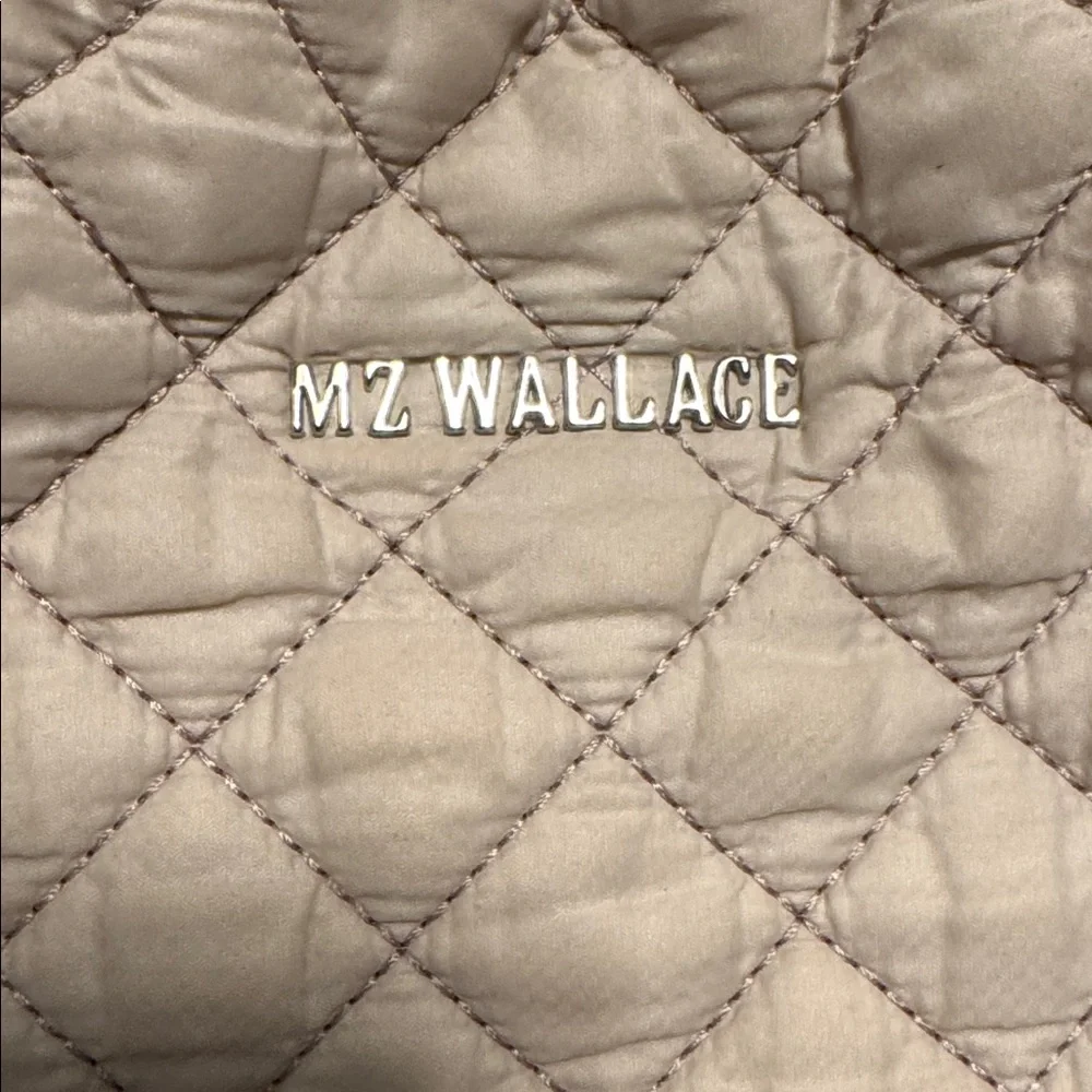 MZ Wallace Metro Tote – Two-Tone Neutral – - Picture 2 of 9